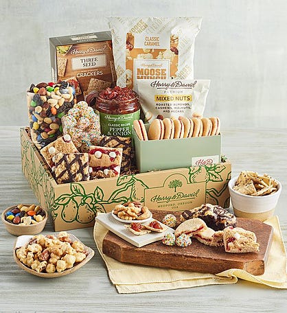 Deluxe Sweet and Salty Gift Box